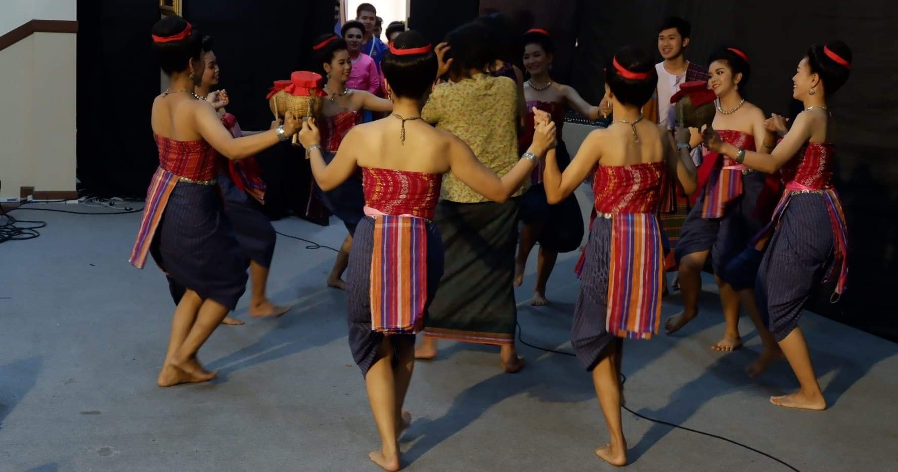 ประเพณีเชียงข้อง