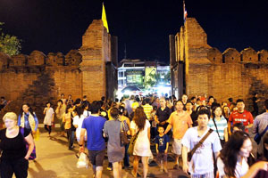 ถนนคนเดินท่าแพ ถนนคนเดินท่าแพ