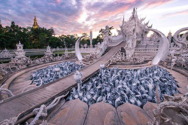 Wat Rong Khun