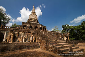 Wat Chedi Chet Thaeo