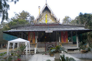 วัดประตูด่าน