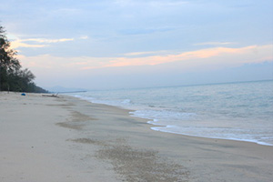 หาดชมแล