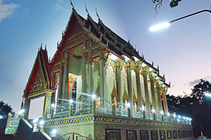 Wat Kaeo Chaem Fa Wat Kaeo Chaem Fa