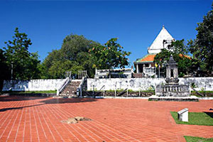 วัดสุวรรณคีรี