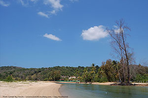 หาดลายัน หาดลายัน
