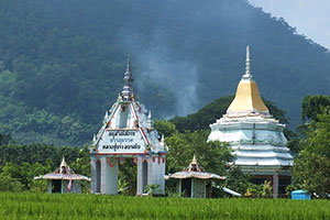 Wat Chetiya Banphot Wat Chetiya Banphot