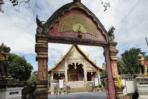 Wat Mae Pha Haen Wat Mae Pha Haen