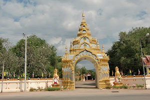 วัดดอนไชย (ล้อมแรด)