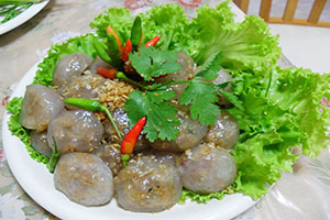 สาคูไส้ปลา สาคูไส้หมู วิธีทำขนมไทยชาววัง สูตรขนมโบราณ