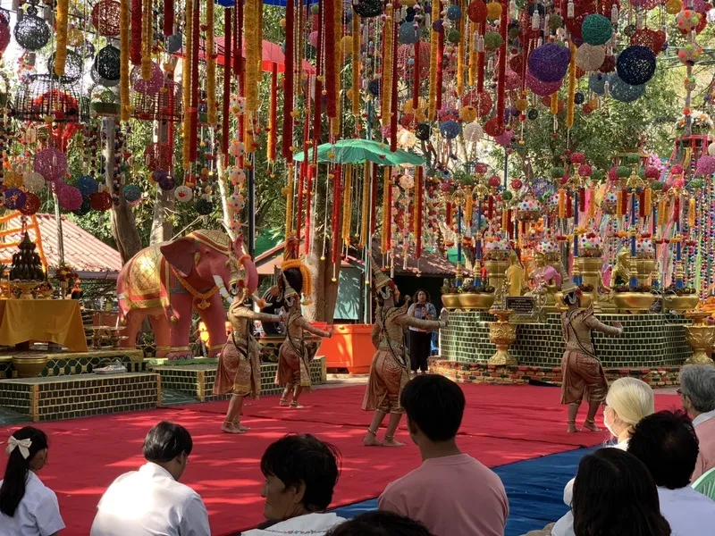 วัดโพธิ์หอม (วัดป่าหัวพัน)
