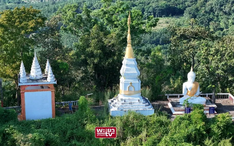 พระธาตุหงส์หิน