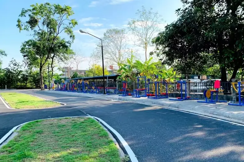 Prachin Wanarom Public Park