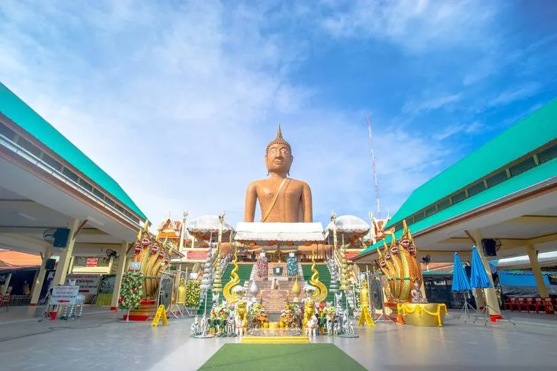 วัดกลางบางพระ