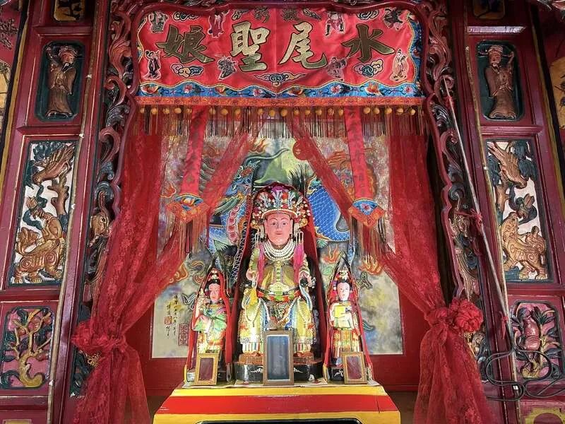 Chao Mae Tubtim Shrine