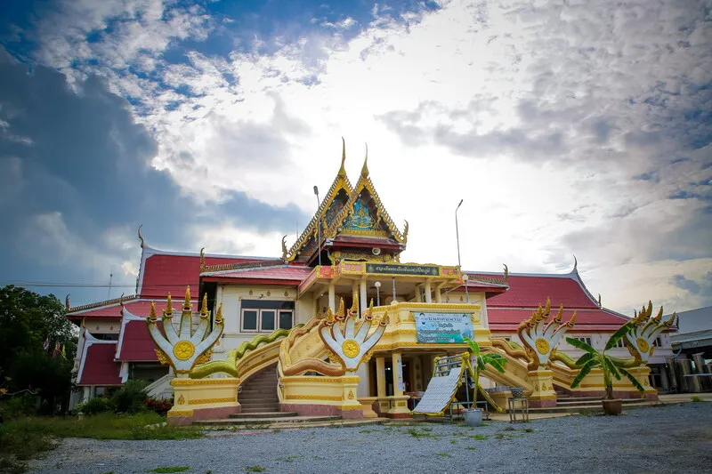 วัดเกาะแรต