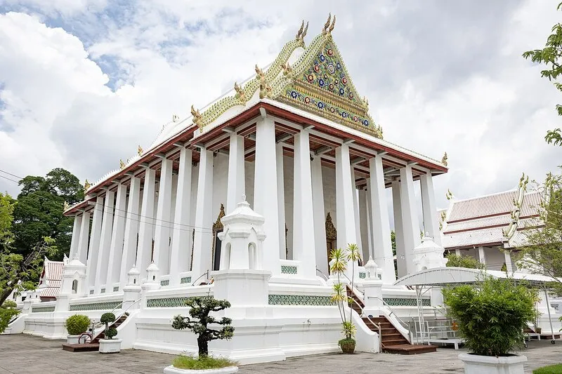 วัดเฉลิมพระเกียรติวรวิหาร