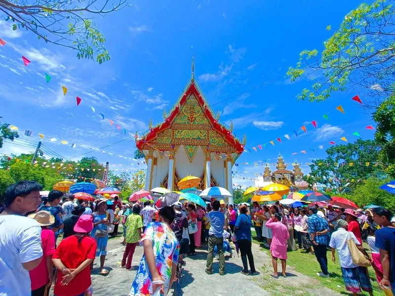 Wat Kong Malai (Wat Pak Phra) Wat Kong Malai (Wat Pak Phra)