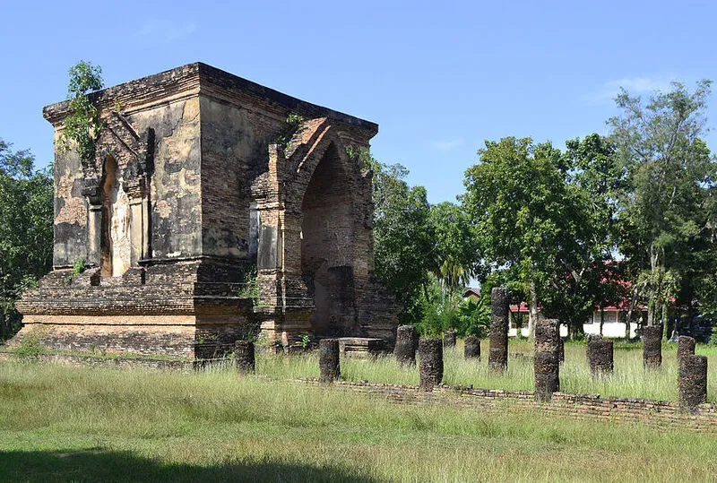 วัดตระพังทองหลาง