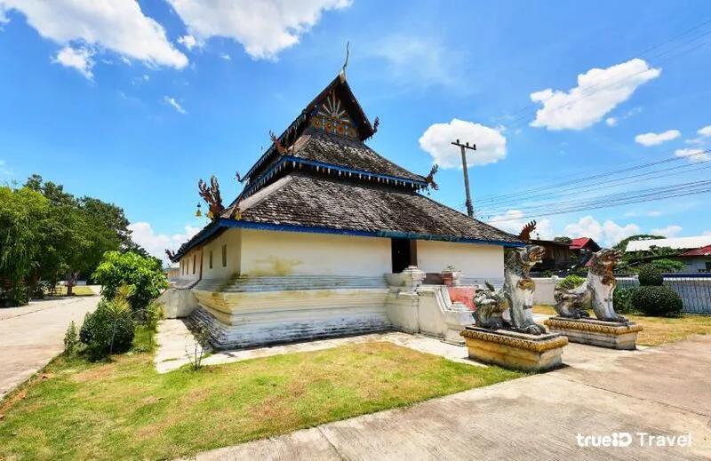 Ancient Lanna Viharn