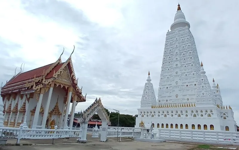 วัดศรีวนาราม (วัดบางสีคตใน)