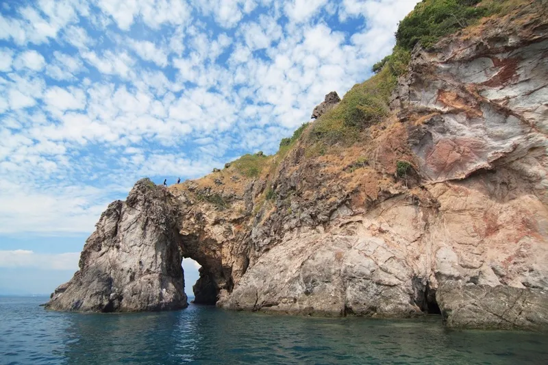 Koh Thalu
