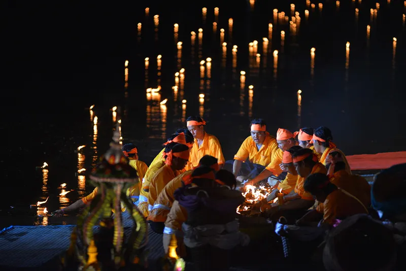 Loy Krathong Sai