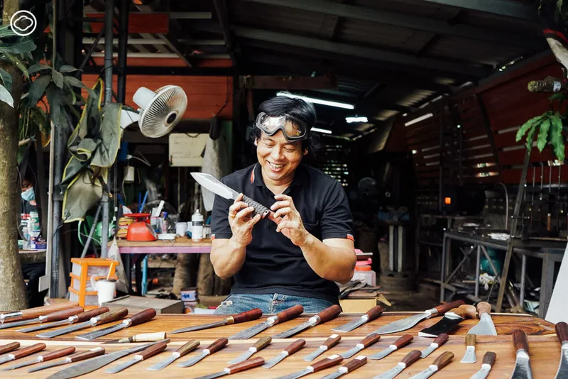 Jo Knifemaker