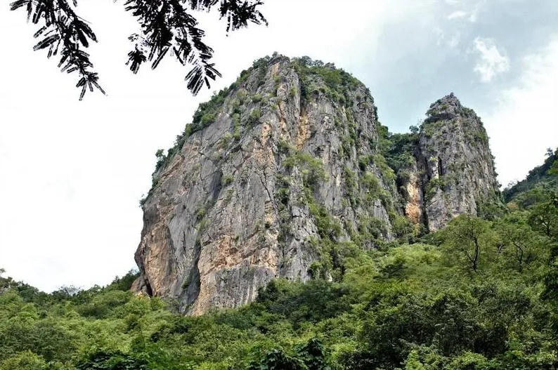 Khao Khong Chai Cave Khao Khong Chai Cave