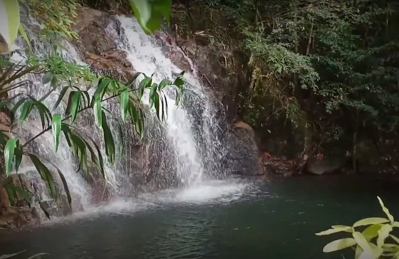 Khlong Rang Waterfall