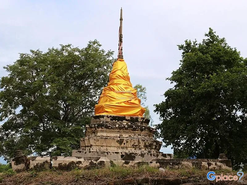 Phra Rot-Meri Ancient City