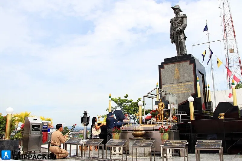 Kromluang Chumphon Khet Udom Sak Monument