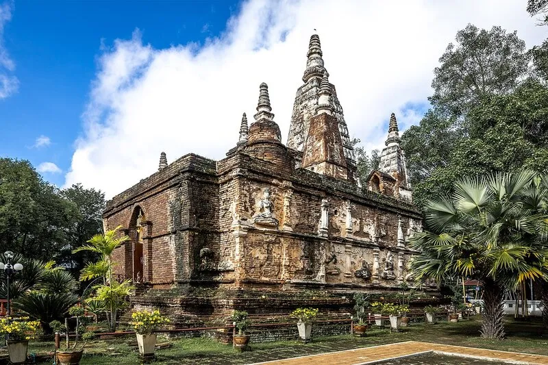Wat Chedi Chet Yot