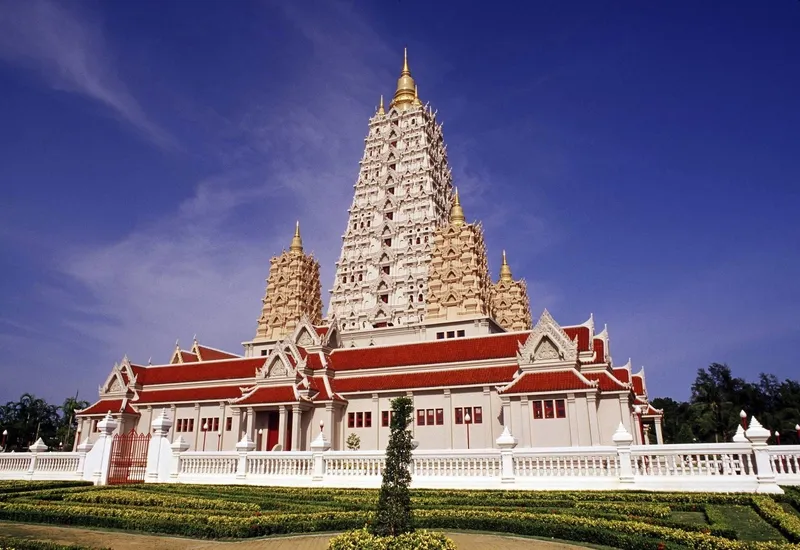 Wat Yanasangwararam Woramahawihan