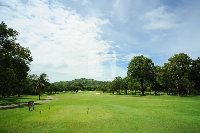 Bangpra Golf Club