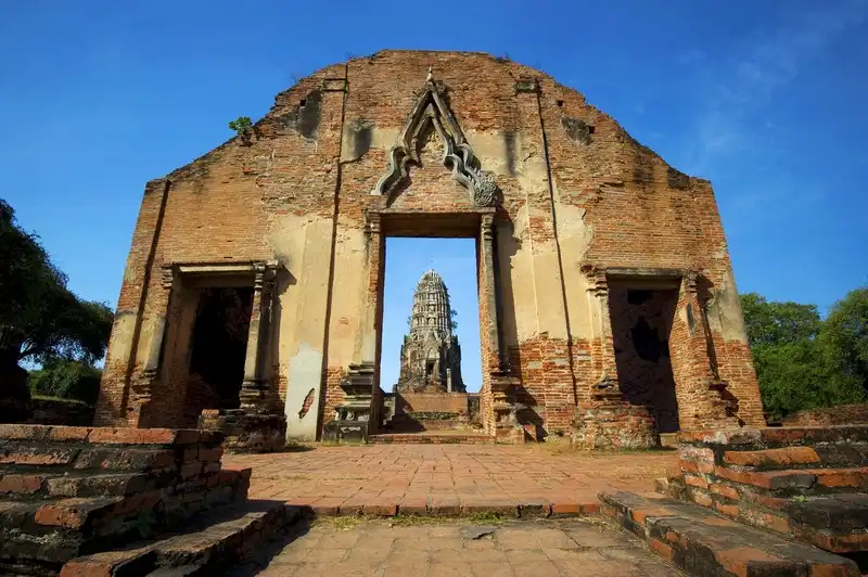 Wat Ratchaburana