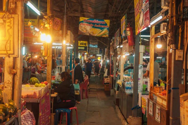 Kamphaeng Phet Night Bazar Kamphaeng Phet Night Bazar