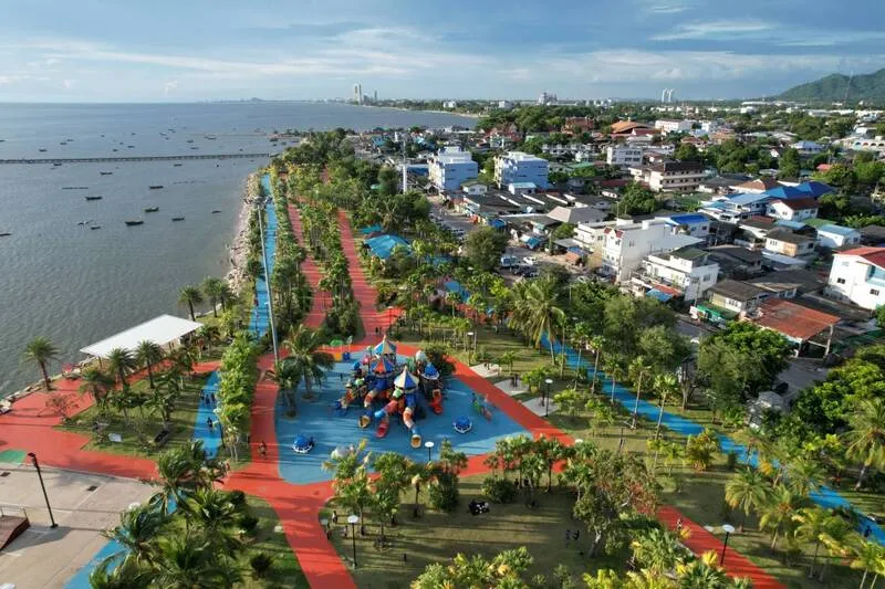 Bang Phra Seaside Public Park