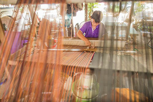 Wiang Yong Cotton Handicraft Village and Khuamung Tha Sing