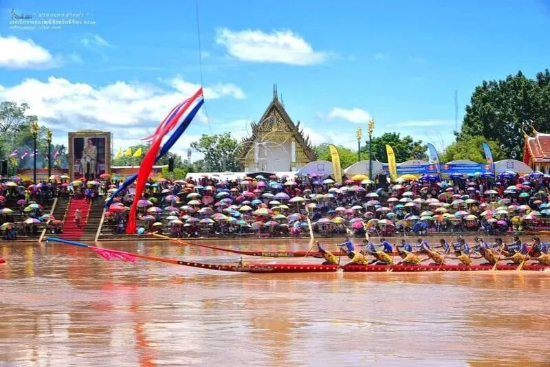 Boat Race Traditional