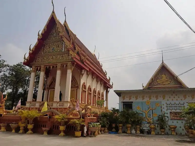 Wat Na Khok Wat Na Khok