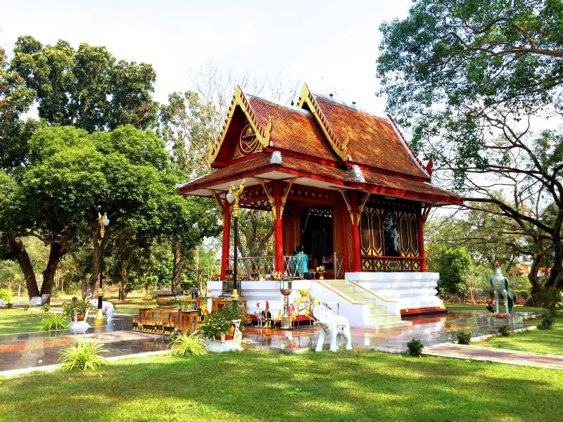 King Naresuan the Great Shrine