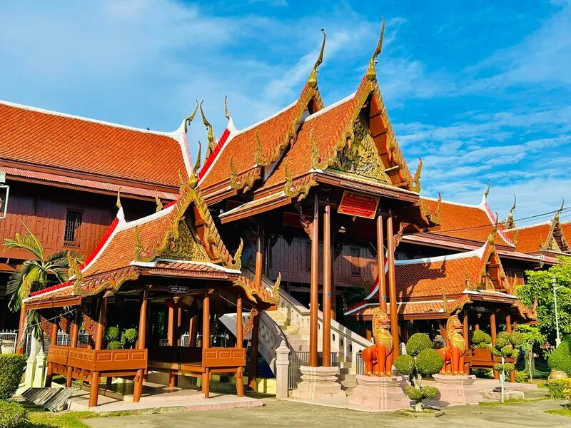 วัดบันไดทอง