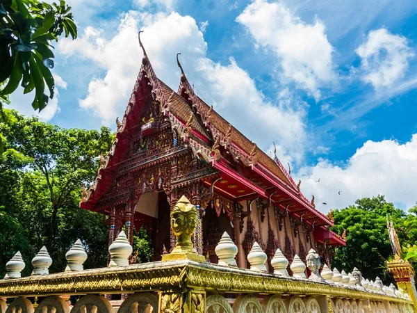 วัดทางข้ามน้อย