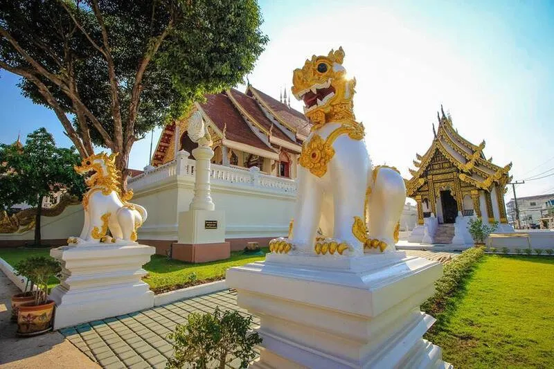 วัดศรีอุโมงค์คำ