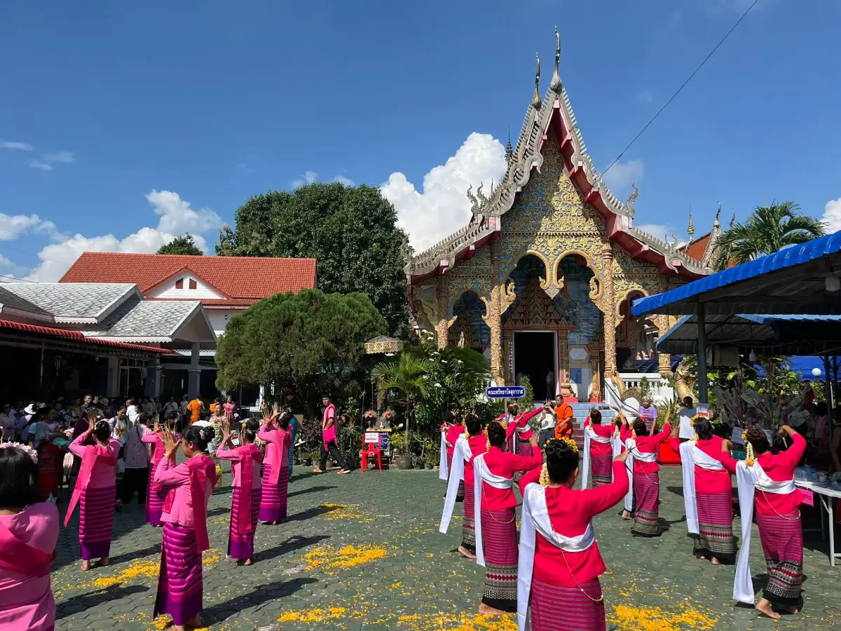 วัดอินทาราม (ศรีดงเย็น) วัดอินทาราม (ศรีดงเย็น)