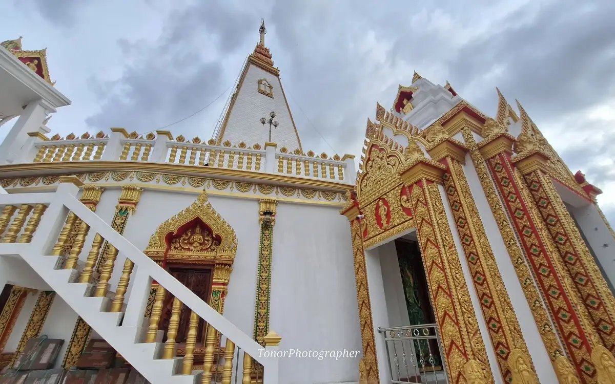 Wat Ban Phrai Bueng