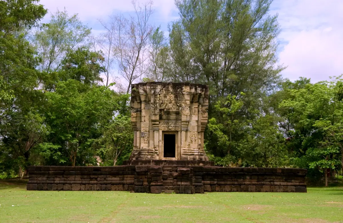 Prasat Hin Ban Phluang