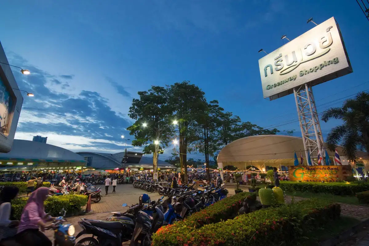 Greenway Night Market