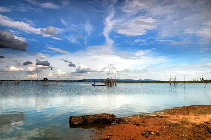 Huai Luang Reservoir