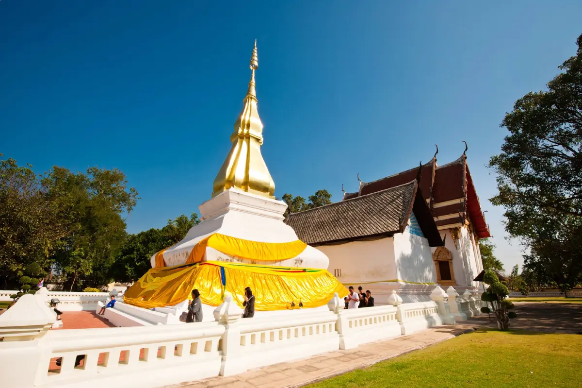 พระธาตุขามแก่น